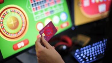 Ban credit cards for online gambling: Banks urge to Anthony Albanese